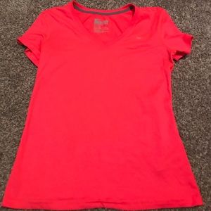 Nike Dri Fit! Short sleeve shirt! Like new!